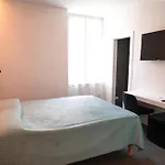 Pensión Nomad La Spezia